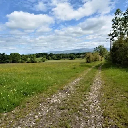 1 Bed In Gamblesby 90417 *